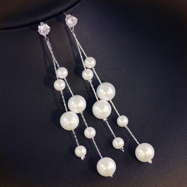 Tassel Pearl Earrings